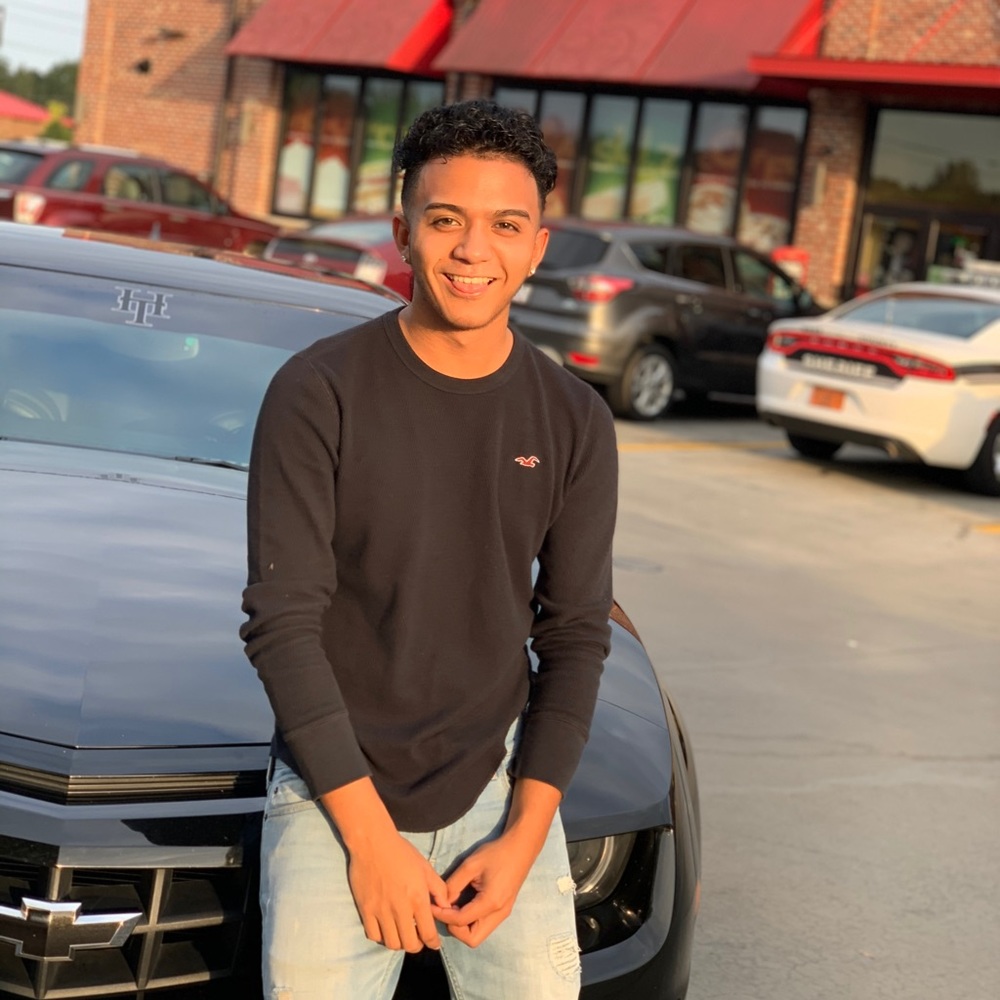 Meet your Posher, Jovany